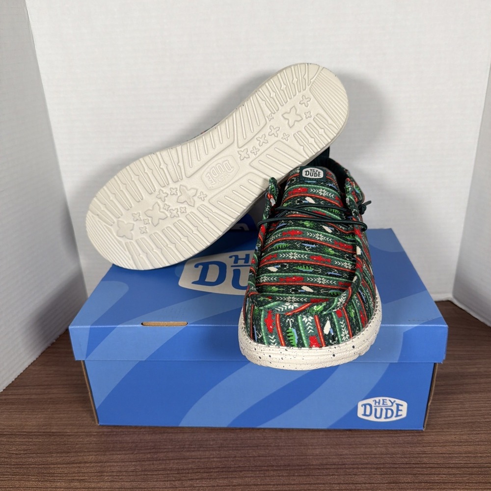 Hey Dude Men's Wally Fishmas Sweater Pine Green/Multi Shoes NIB! 2025 Sz Mens 10 - Picture 4 of 7